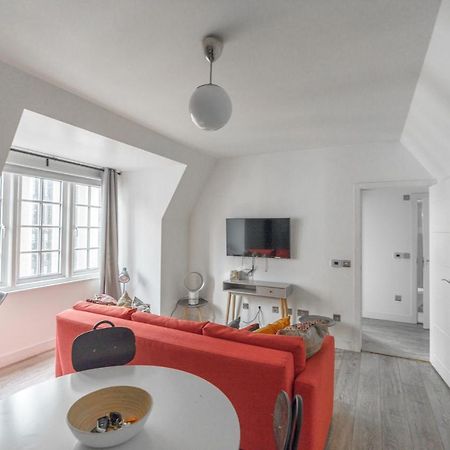 Top Floor Apartment High Street Kensington Лондон Екстер'єр фото