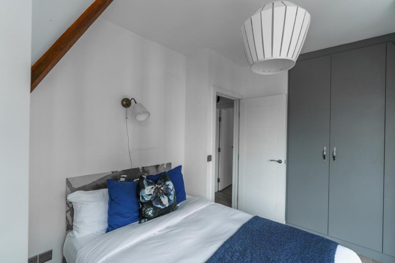 Top Floor Apartment High Street Kensington Лондон Екстер'єр фото